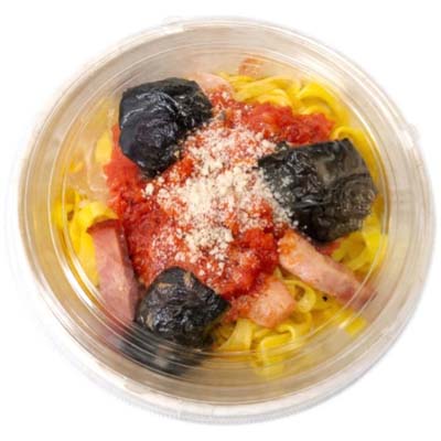茄子ベーコンのコク旨トマトソース生パスタ