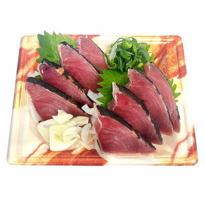 店内炙りかつおたたき造り