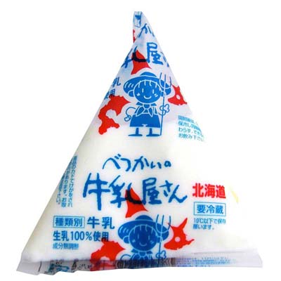 べつかい　べつかいの牛乳屋さん　三角パック　１８０ｍｌ