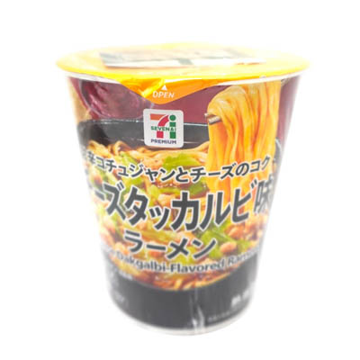 セブンプレミアム　チーズタッカルビ味ラーメン　69ｇ