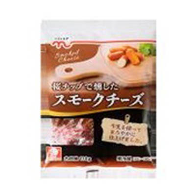 くらしモア　桜チップで燻したスモークチーズ　１１０ｇ