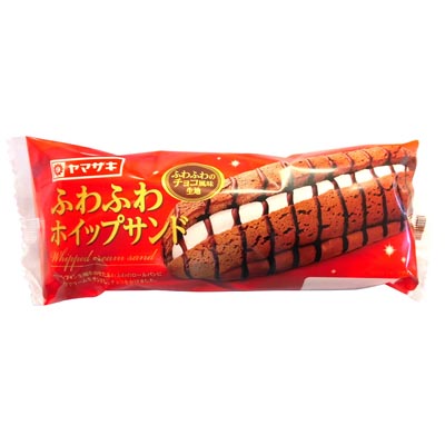 ヤマザキ　ふわふわホイップサンド